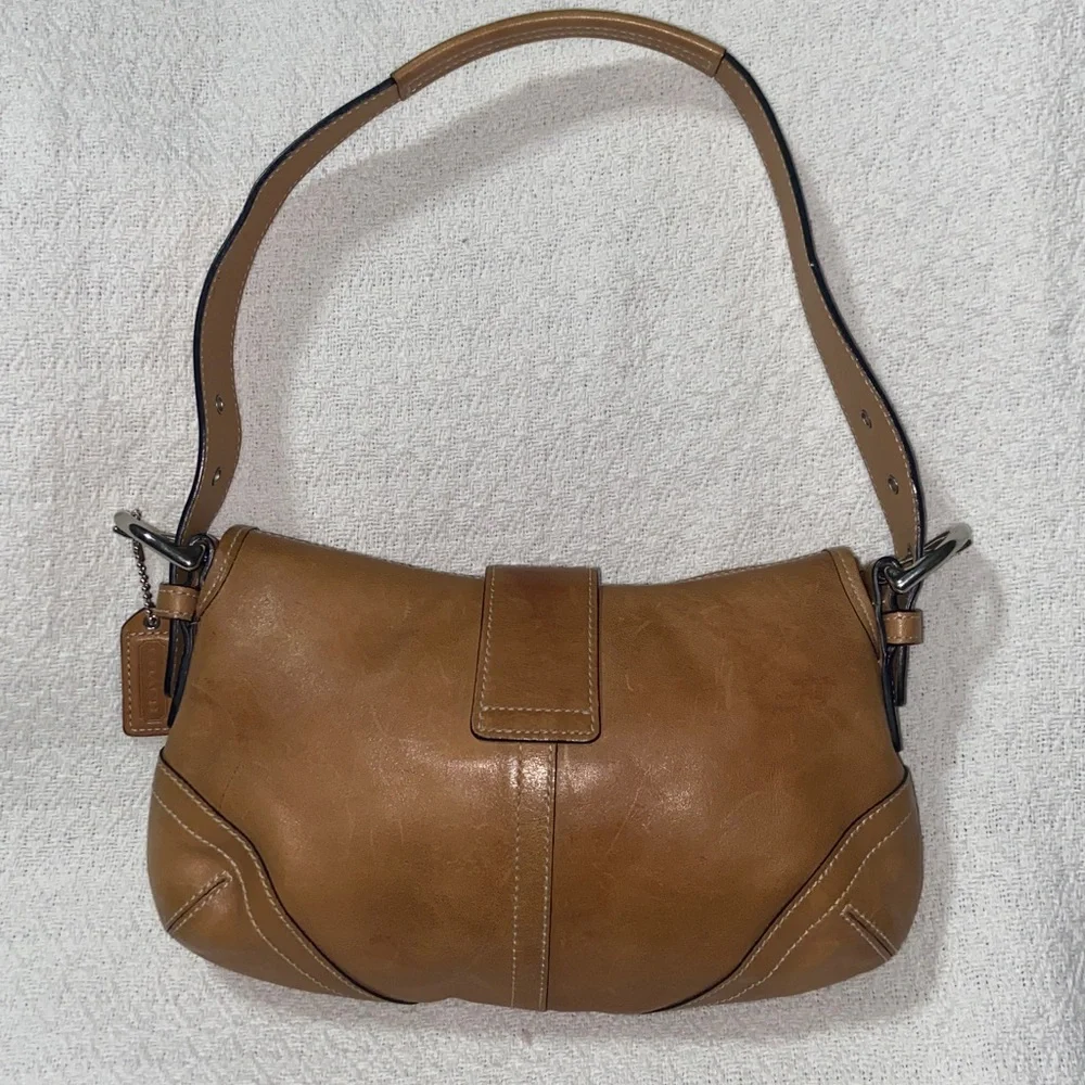 RARE HTF Coach Soho 9247 British Tan Y2K Hobo Shoulder Bag